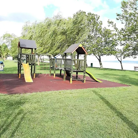 Elizabeth Balatonfenyves