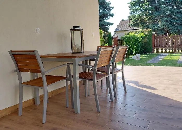 Elizabeth Feriehus *